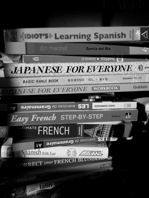 Language learning books in Spanish, French and Japanese